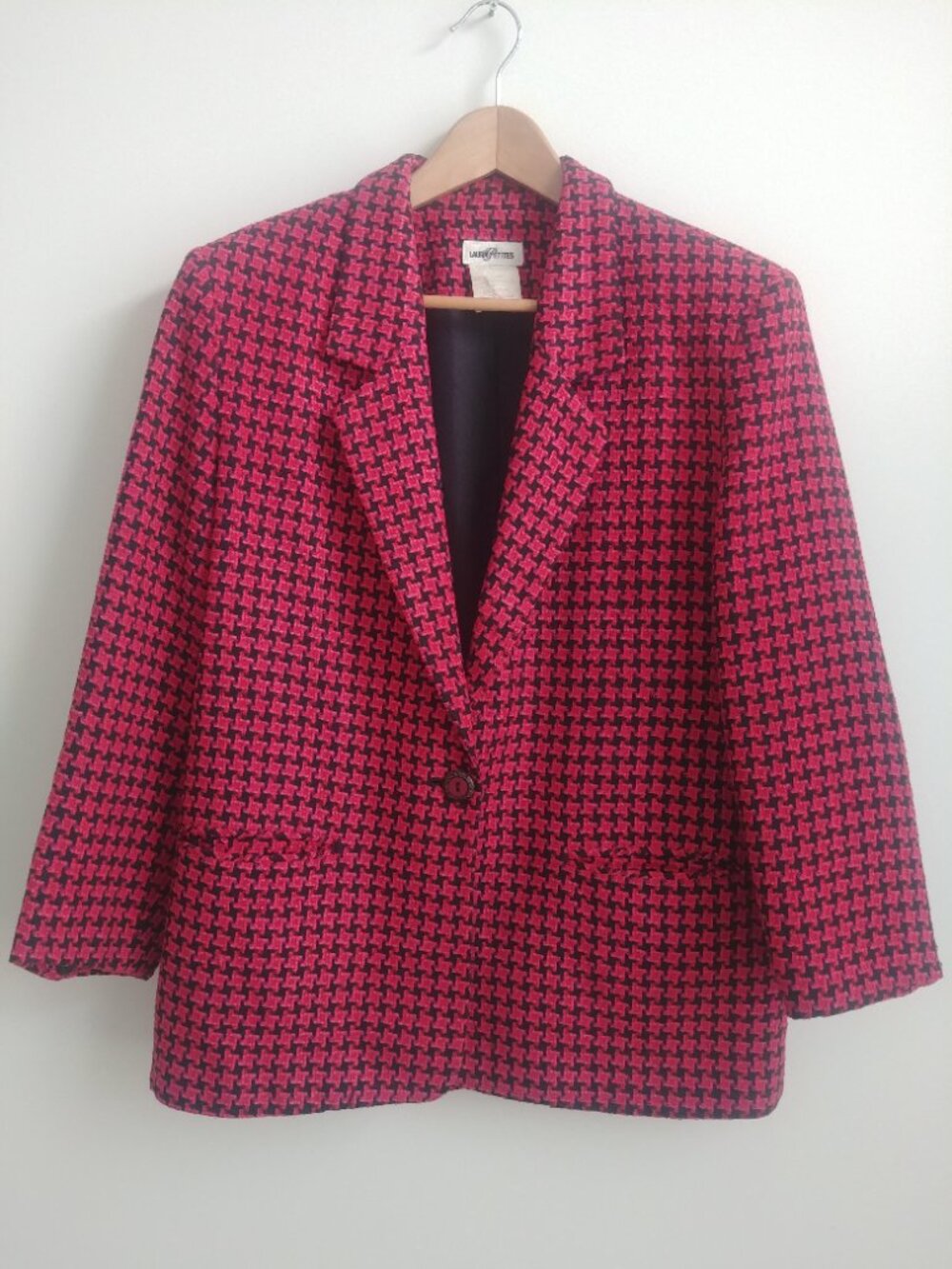 Vintage made in Canada wool blend blazer jacket pink black houndstooth 8